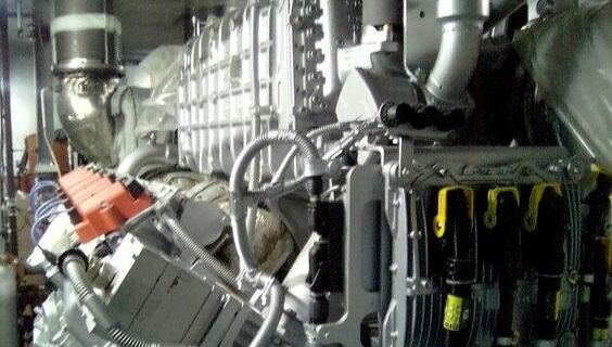Tanda-Tanda Mesin Diesel Harus Direkondisi atau Diganti  Panduan untuk Pemilik Kapal, Tambang, dan Alat Berat