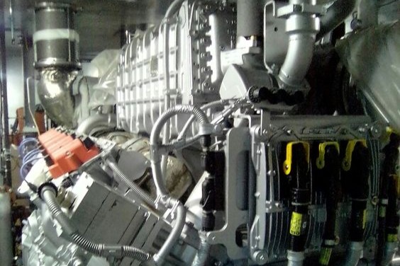 mesin diesel rekondisi